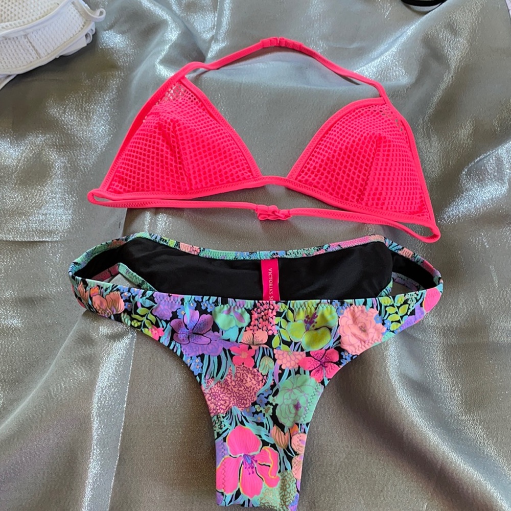 Victoria Secret 2 piece